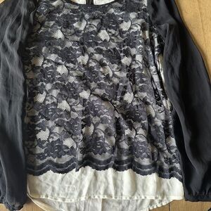 The Limited Black and Cream Lace Blouse woman’s size small